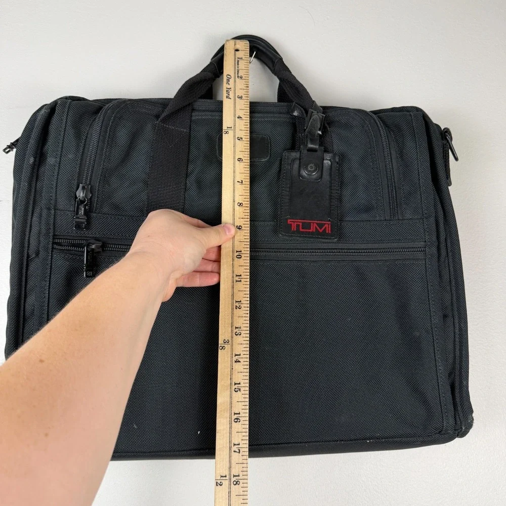 TUMI Briefcase Bag Men's Black Nylon Logo Patch Classic Top Handles Zip Pockets